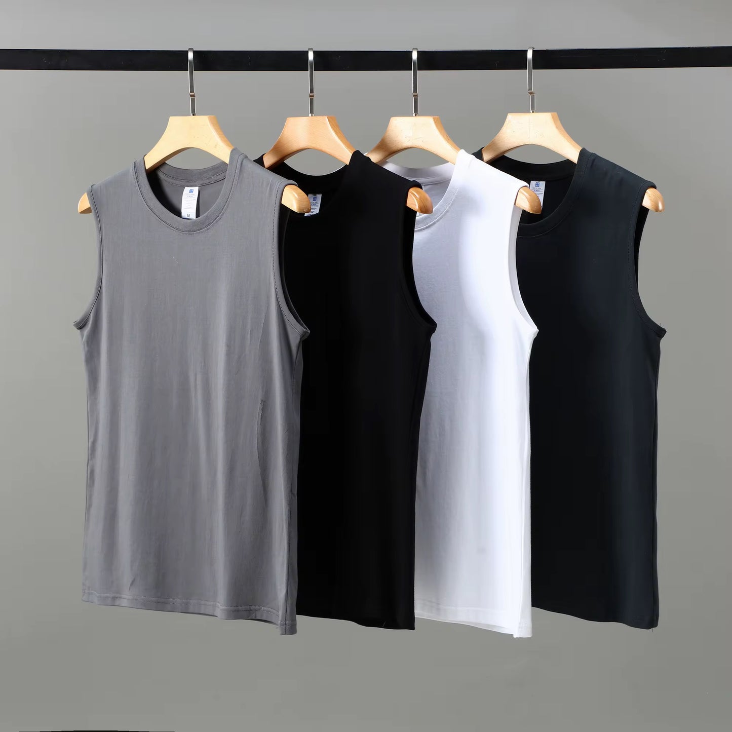 Men’s Sleeveless T-Shirt