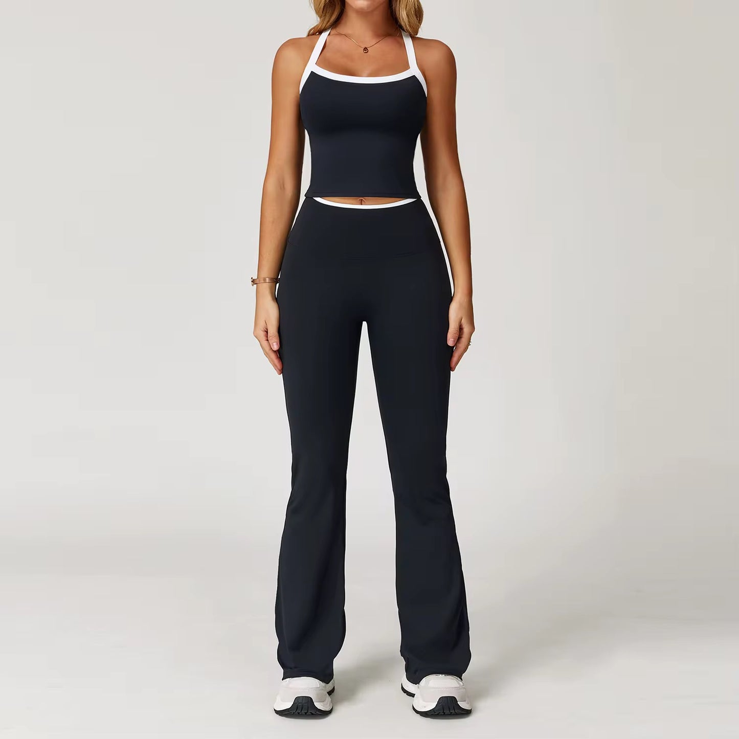 The RetroFit Set - Leggings + Bra